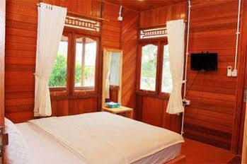 Negeri Baru Hotel & Resort Kalianda Екстериор снимка